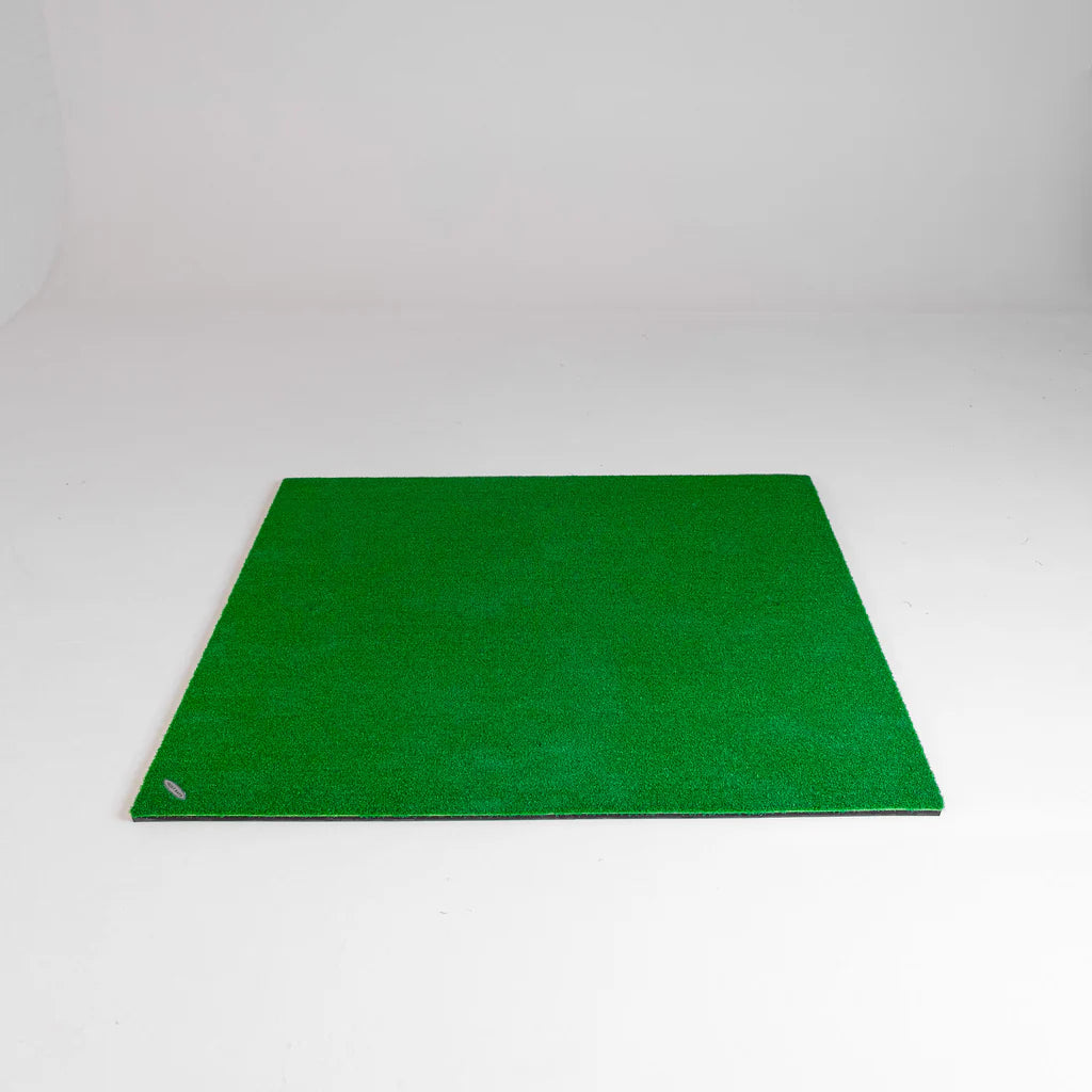 Foresight GC3 Retractable Simbox Home Golf Simulator Package
