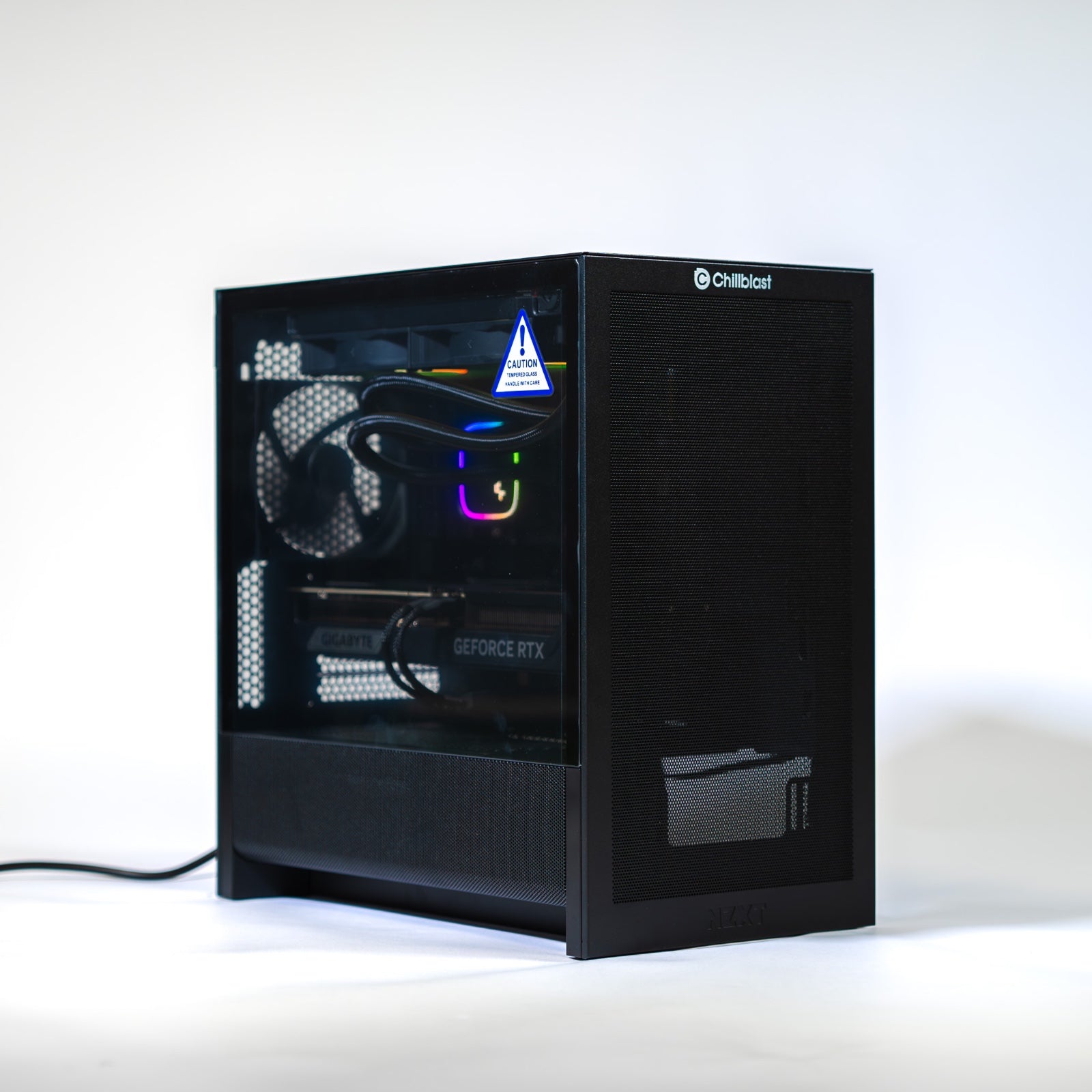 GolfBays x Chillblast Golf Simulator Gaming PC HD Spec